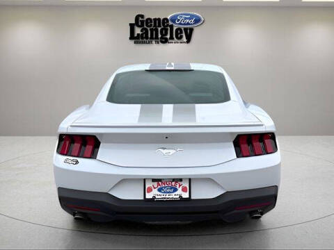 2025 Ford Mustang EcoBoost Premium