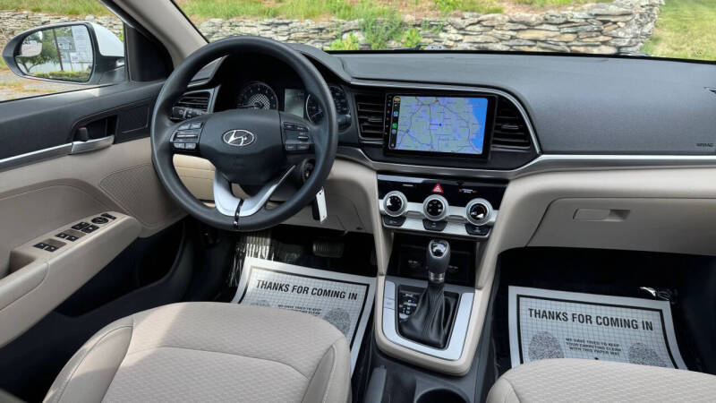 2019 Hyundai Elantra