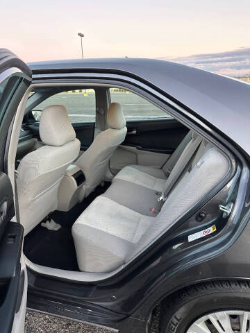 2012 Toyota Camry LE