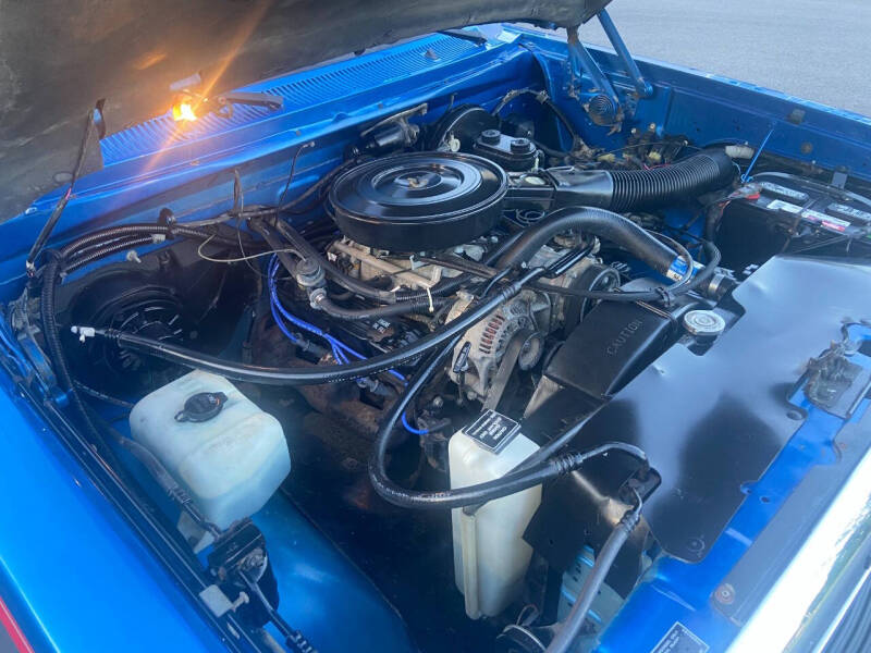 1992 Dodge RAM 150 LE
