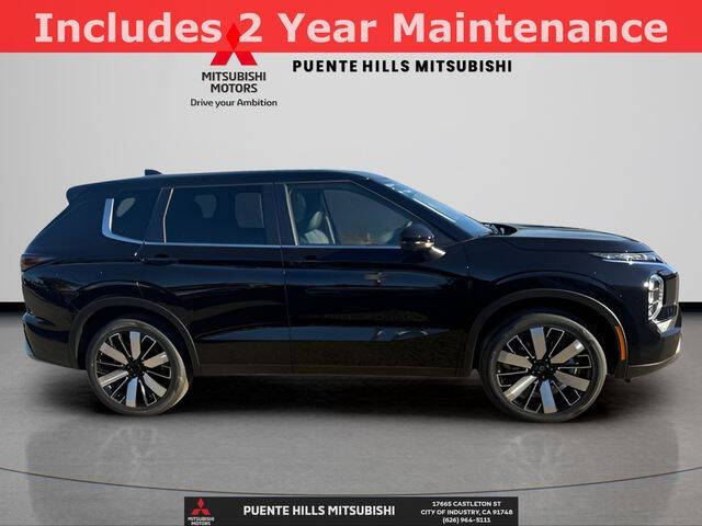 2026 Mitsubishi Outlander SE