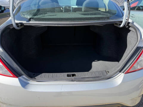 2017 Nissan Versa 1.6 S