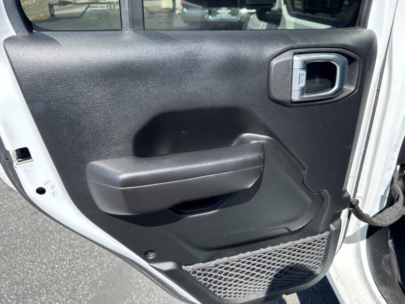 2020 Jeep Gladiator Sport S