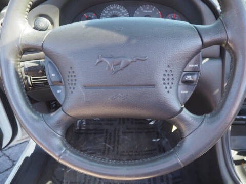 2000 Ford Mustang GT