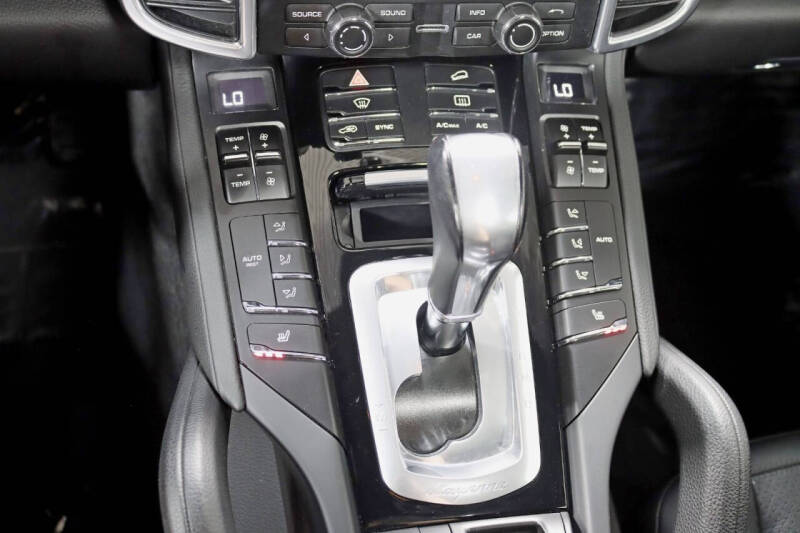 2014 Porsche Cayenne