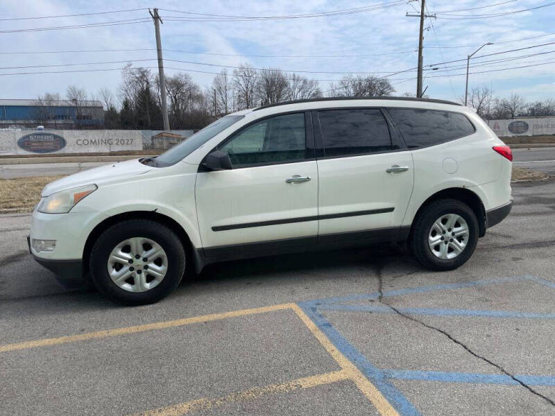 2011 Chevrolet Traverse LS
