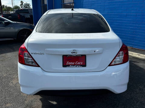 2017 Nissan Versa 1.6 S