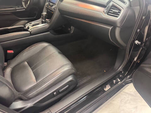 2016 Honda Civic Touring