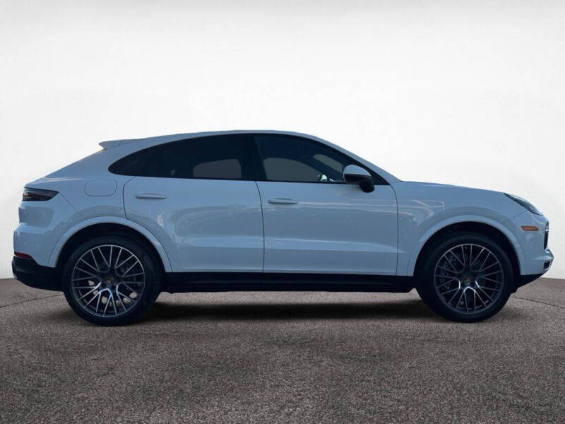 2021 Porsche Cayenne Coupe