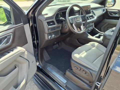 2022 GMC Yukon SLT