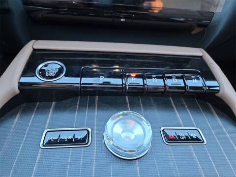 2025 Lincoln Navigator L Black Label