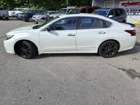 2017 Nissan Altima 2.5 SR