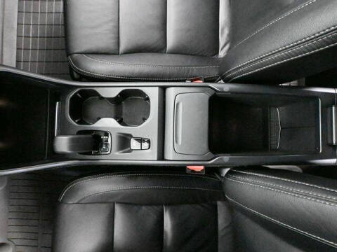 2023 Volvo XC40 B5 Core
