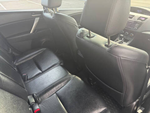 2013 Mazda MAZDA3 i Grand Touring