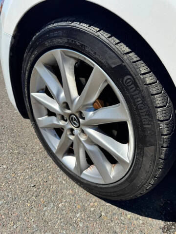2017 Mazda MAZDA3 Touring