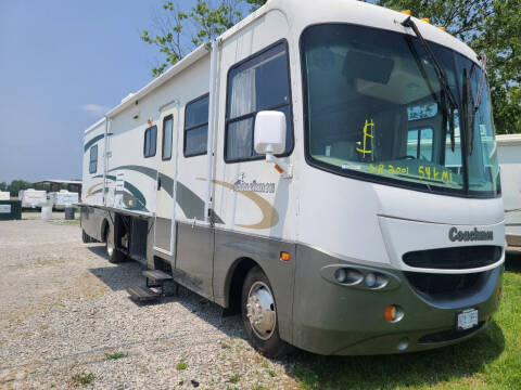 2001 Coachmen Aurora 3480DS for sale at Kentuckiana RV Wholesalers in Charlestown IN