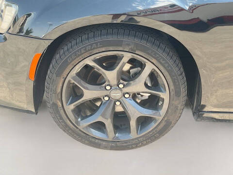 2022 Chrysler 300 Touring L