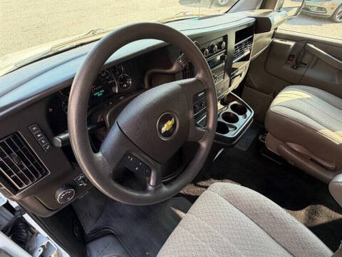 2018 Chevrolet Express LT 2500