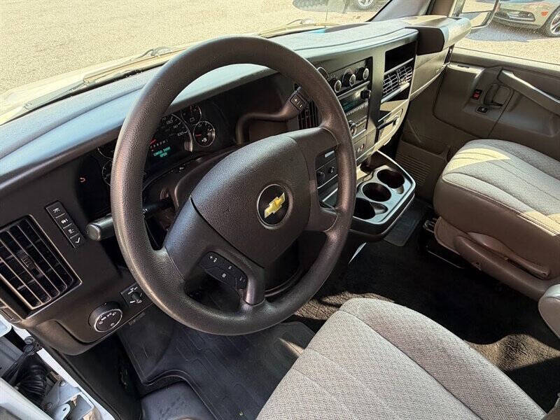 2018 Chevrolet Express LT 2500