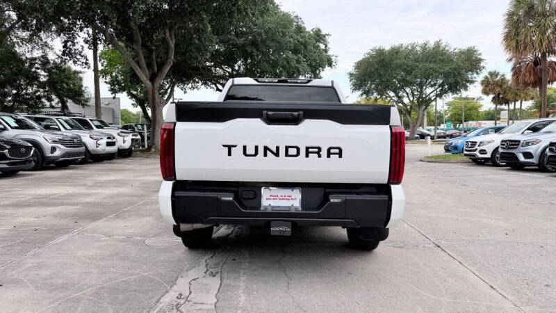2025 Toyota Tundra SR