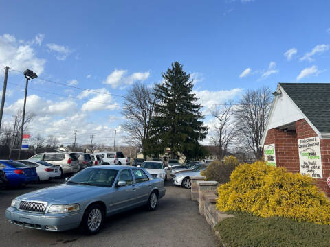 2009 Mercury Grand Marquis for sale at Direct Sales & Leasing in Youngstown OH