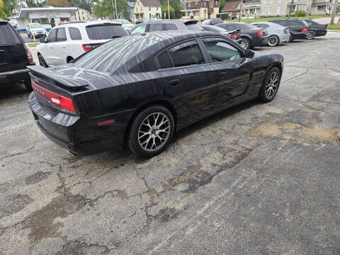 2013 Dodge Charger SXT