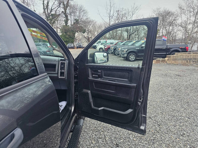 2016 RAM 1500 Express