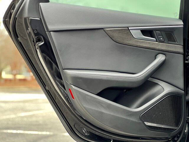 2019 Audi A4 quattro Premium Plus 45 TFSI