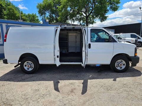 2017 GMC Savana 3500