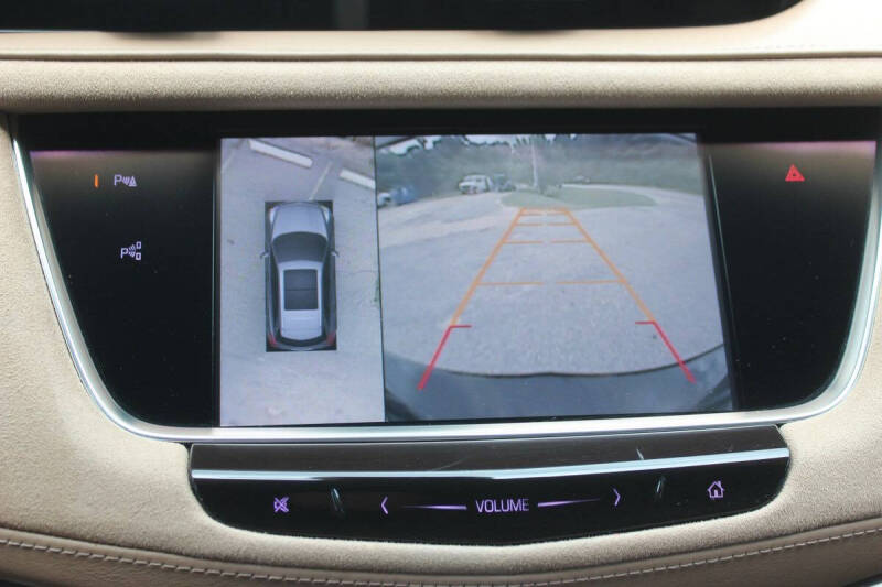 2017 Cadillac XT5 Platinum