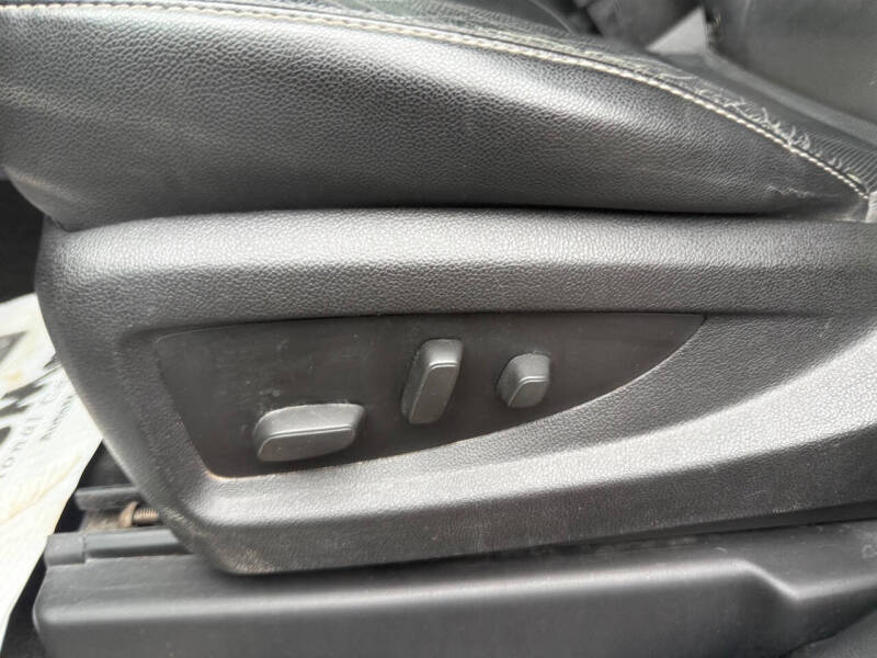 2016 GMC Yukon XL SLT