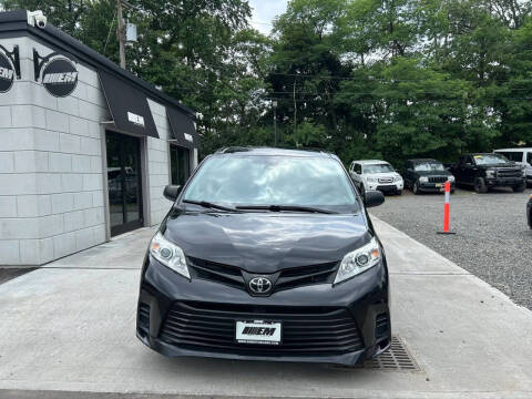 2019 Toyota Sienna L 7-Passenger