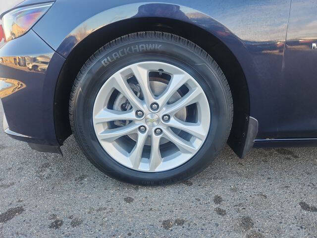 2017 Chevrolet Malibu LT