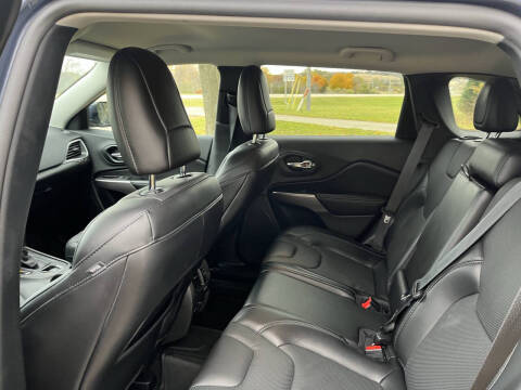 2021 Jeep Cherokee Latitude Lux