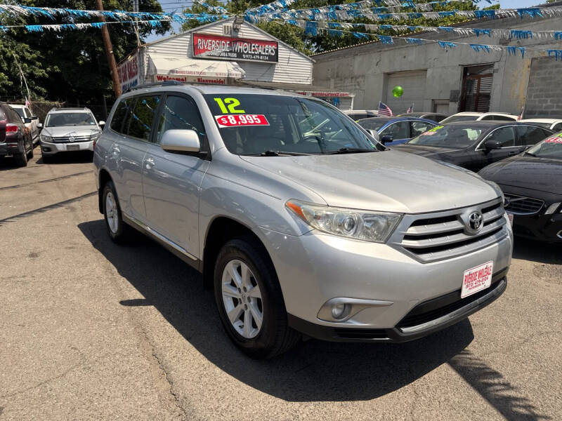 2012 Toyota Highlander SE