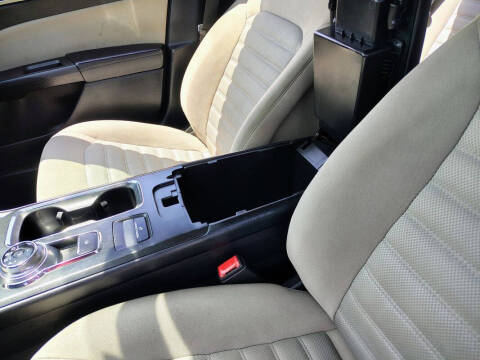 2017 Ford Fusion S