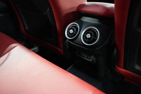 2023 Alfa Romeo Stelvio Sprint