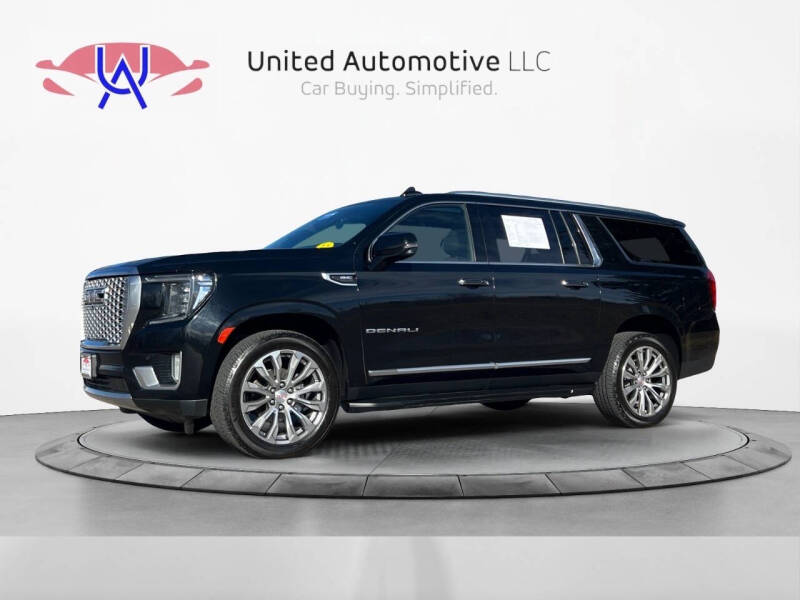 2021 GMC Yukon XL Denali's photo