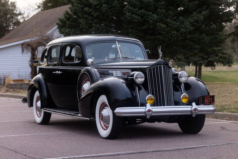 1939 Packard Super 8
