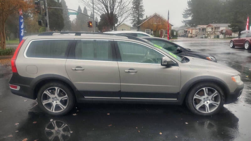 2012 Volvo XC70 T6 Premier Plus