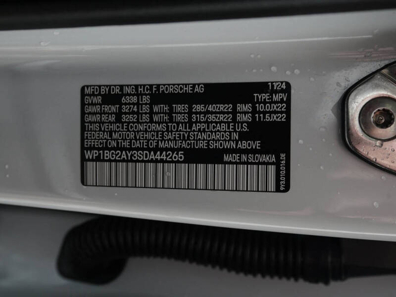 2025 Porsche Cayenne GTS Coupe