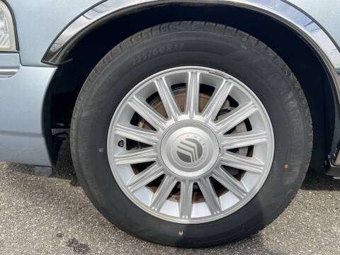 2010 Mercury Grand Marquis LS