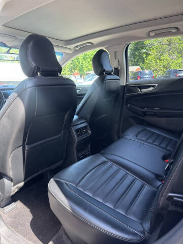 2017 Ford Edge SEL
