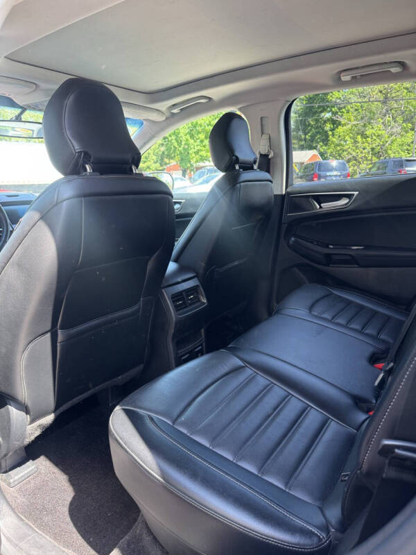 2017 Ford Edge SEL