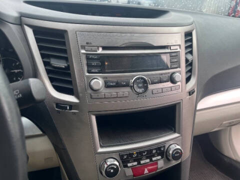 2011 Subaru Outback 2.5i