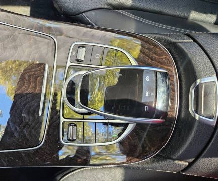 2019 Mercedes-Benz E-Class E 300