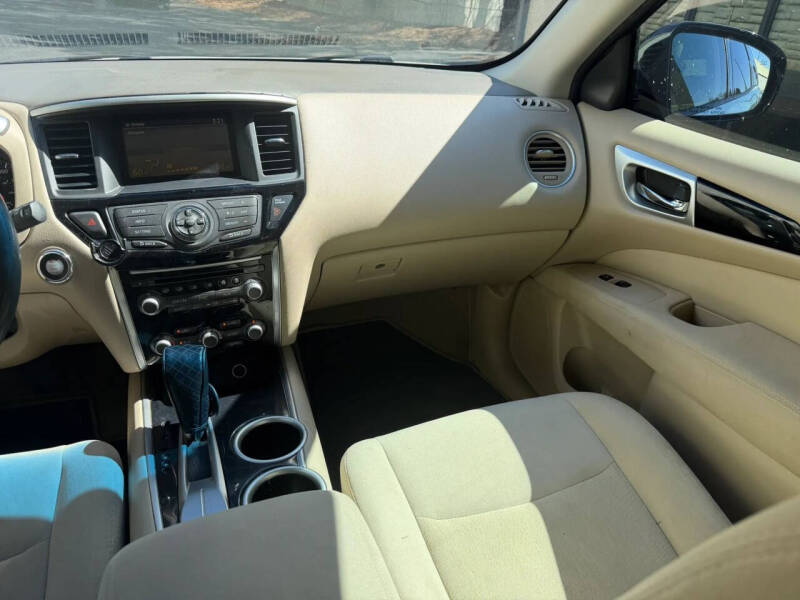 2015 Nissan Pathfinder