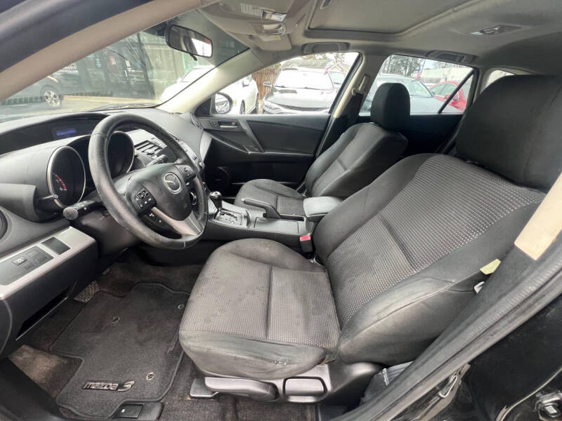 2012 Mazda MAZDA3 i Touring