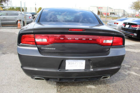 2013 Dodge Charger SE
