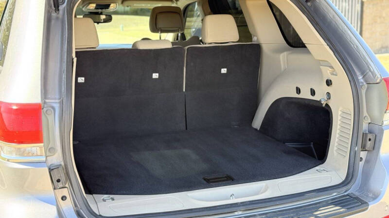 2017 Jeep Grand Cherokee Laredo